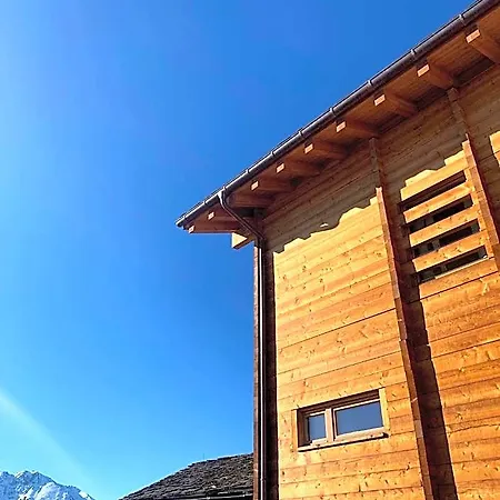 Hotelski Hotel *