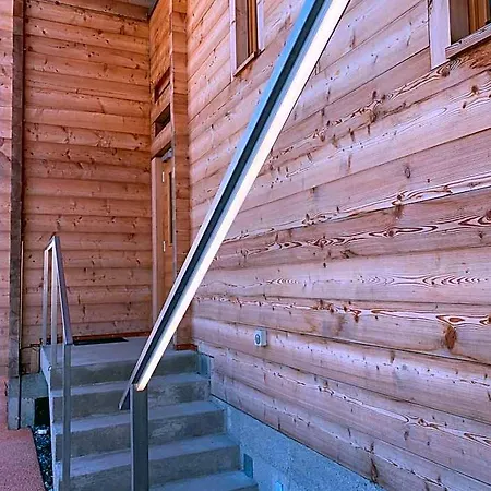 Hotelski Hotel *