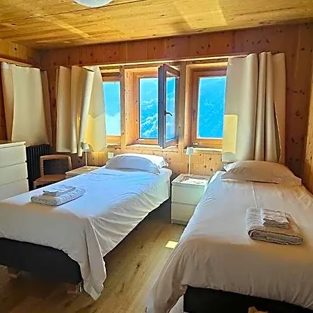 Hotelski Hotel *