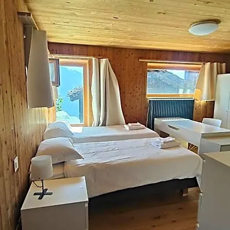 Hotelski Hotel